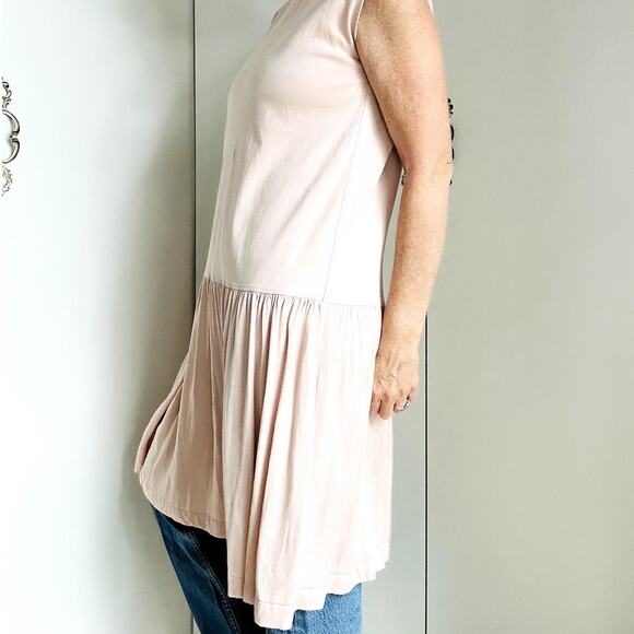 Uniqlo Blush Pink Shift Dress Size Small Bottom pleats Sweatshirt Style Layering - Picture 7 of 9